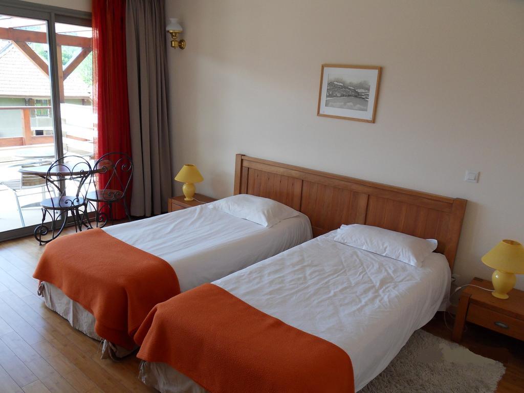 Hotel Golf Et Montagne Talloires Eksteriør billede